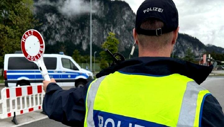 Almanya, karadan iltica etmek isteyenleri kapıdan çevirecek. Güncel gelişmeler ve