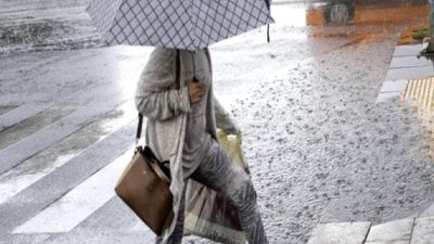 Ankara Valiliği, sağanak ve gök gürültülü yağış uyarısı yayımladı. Dikkatli