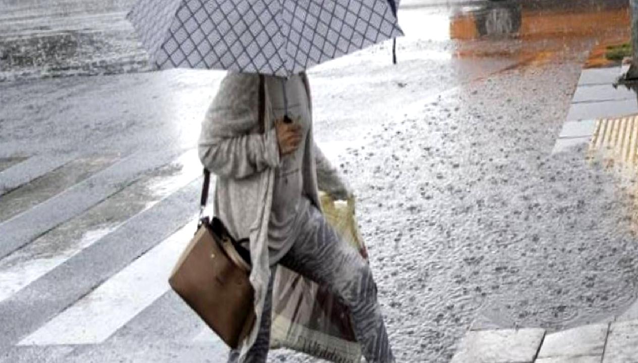 Ankara Valiliği, sağanak ve gök gürültülü yağış uyarısı yayımladı. Dikkatli