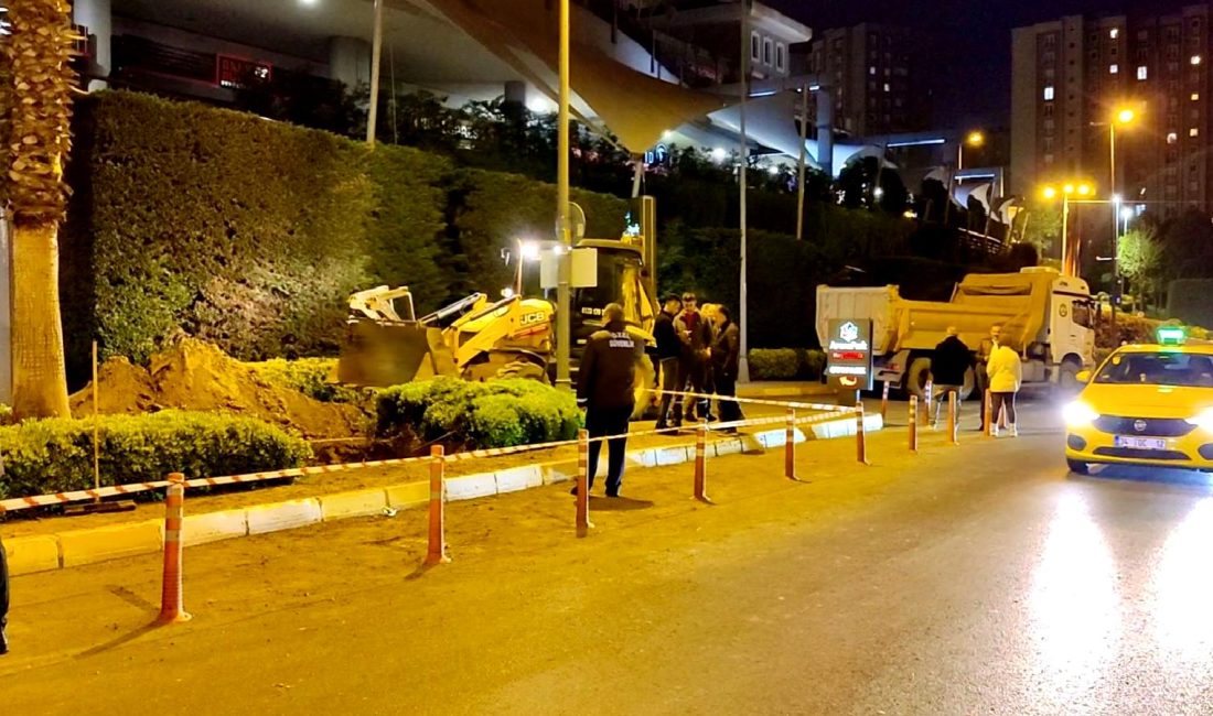 Atakent Mahallesi'nde doğal gaz borusu kırılması paniğe neden oldu. Olay