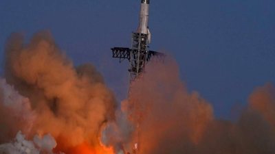 Elon Musk'ın Starship roketinde büyük patlama ve son testler hakkında