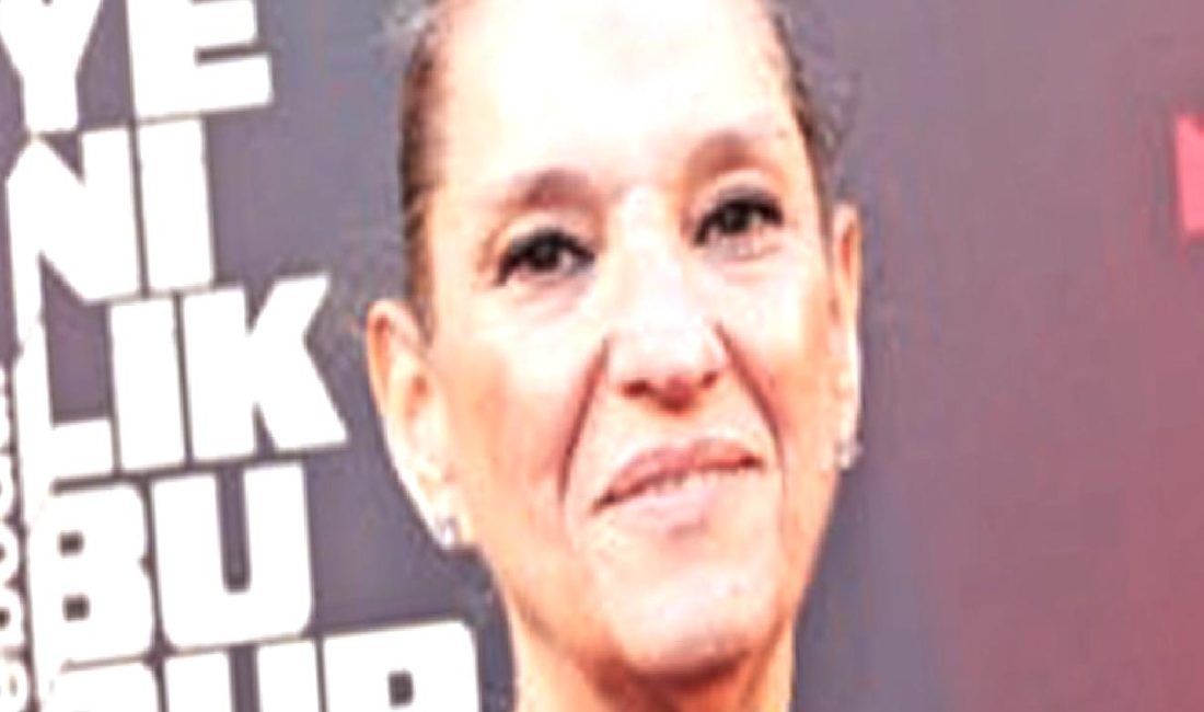 Kalebodur’un Geleceğe Yönelik Yenilikçi Adımları ve Büyük Ebatlı Koleksiyonu Tanıtımı Kalebodur'un geleceğe yönelik yenilikçi adımları ve büyük ebatlı koleksiyonuyla modern