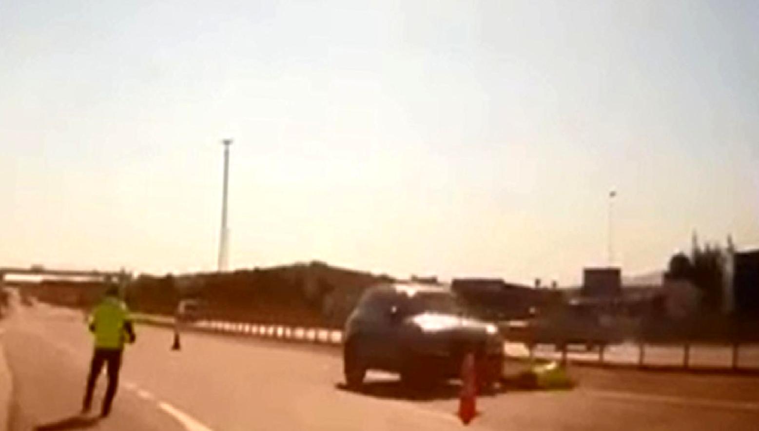 Malkara'da trafik kazası sonrası polis memuru yaralandı. Detaylar ve gelişmeler