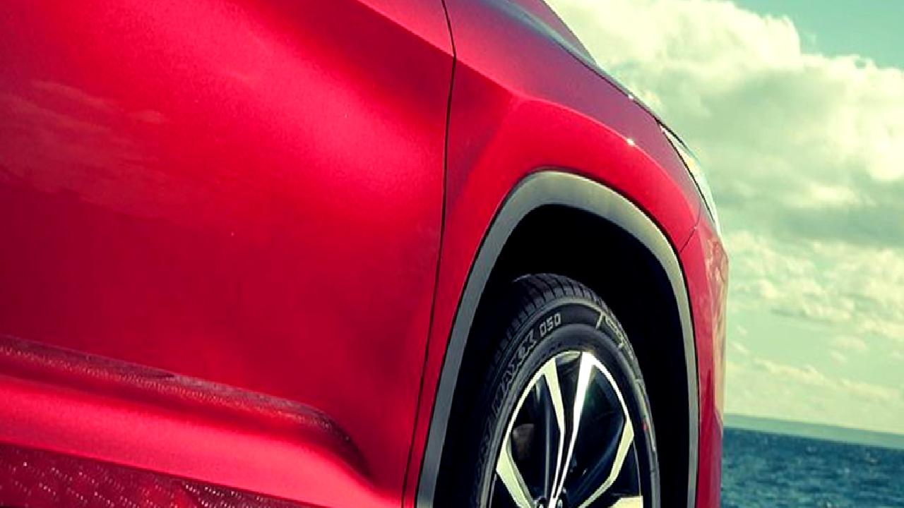 Nisan ayı otomotiv satışları ve SUV pazarındaki son gelişmeleri keşfedin.