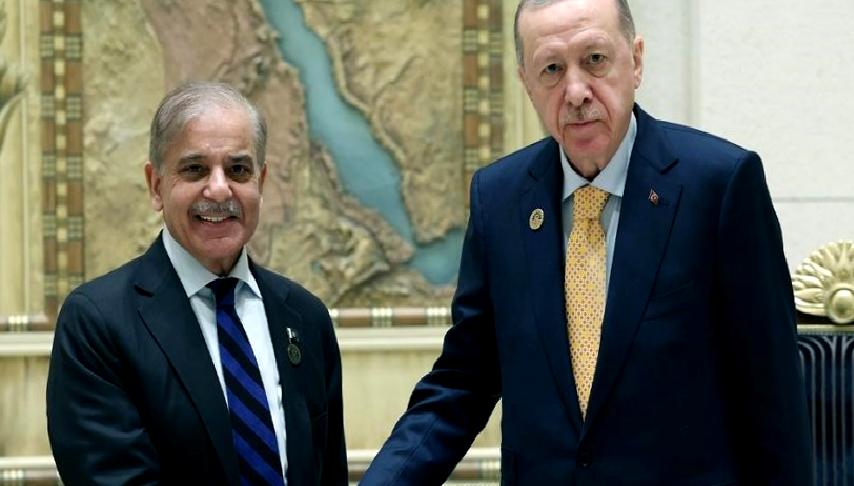 Pakistan Başbakanı Şerif, Türkiye ile dayanışma mesajı göndererek iki ülke