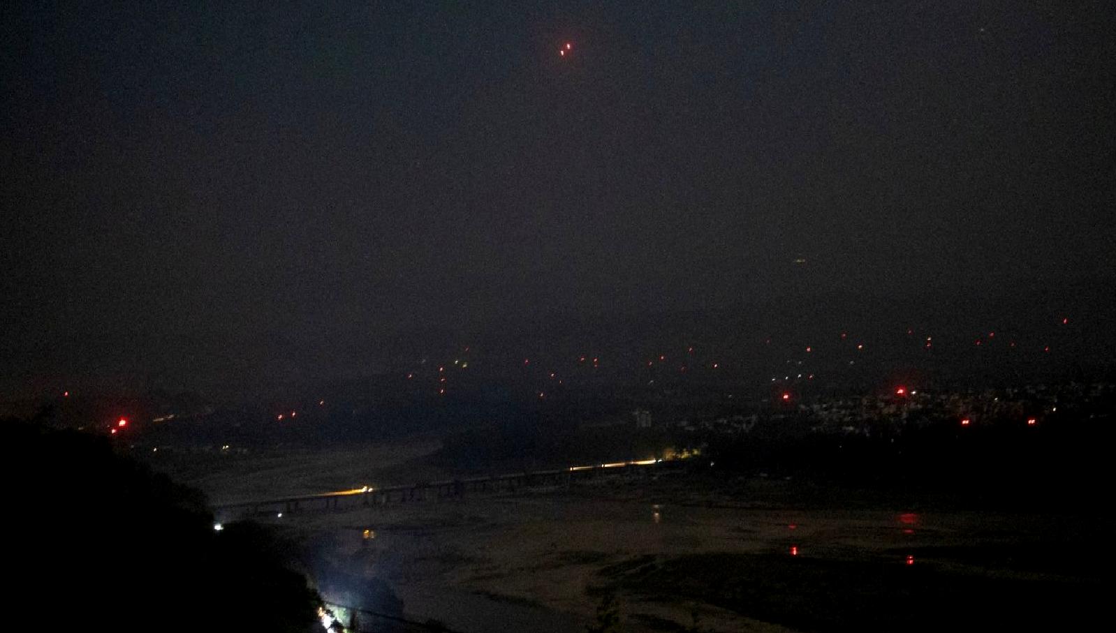 Pakistan Ordusu, Hindistan'ın füze saldırısına karşı güçlü yanıt verdi. Güncel