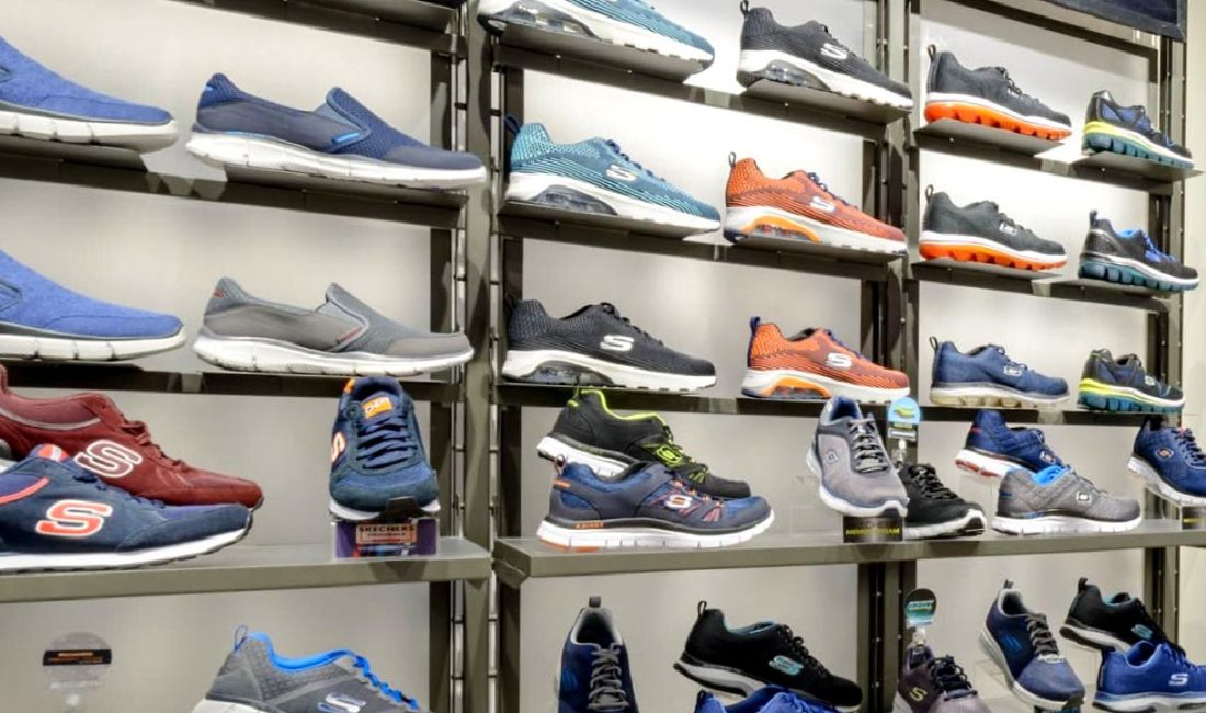 Skechers'ın devralma anlaşması ve piyasa etkileri hakkında detaylar. Güncel gelişmelerle