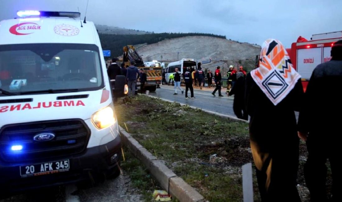 Tavas'ta tekstil işçilerini taşıyan minibüsün kaza yapmasıyla ilgili detaylar ve