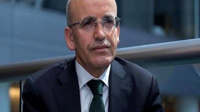 Türkiye'nin güvenlik ve kalkınma yolculuğunu keşfedin. Ekonomik gelişmeler, iç ve