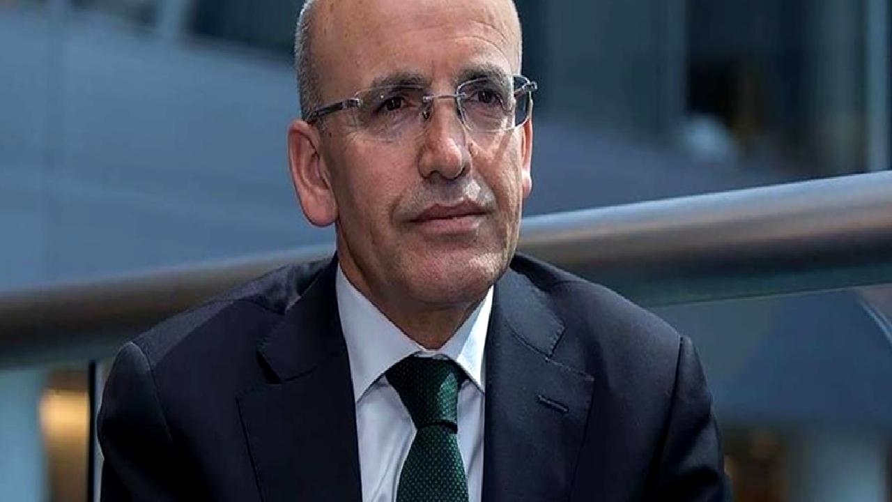 Türkiye'nin güvenlik ve kalkınma yolculuğunu keşfedin. Ekonomik gelişmeler, iç ve