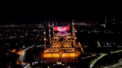 15 Temmuz Demokrasi ve Şehitler Günü anma programlarıyla milli birlik