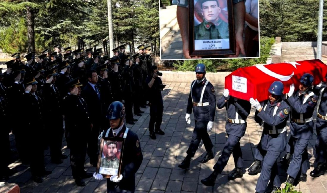 67 Yıl Sonra Şehit Mustafa Zamkı’nın Son Yolculuğu Çankırı’da Gerçekleşti 67 yıl sonra Şehit Mustafa Zamkı'nın son yolculuğu Çankırı'da gerçekleşti.