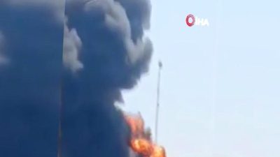 Abadan Petrol Rafinerisi'ndeki yangın olayını keşfedin: Nedenler, sonuçlar ve alınacak