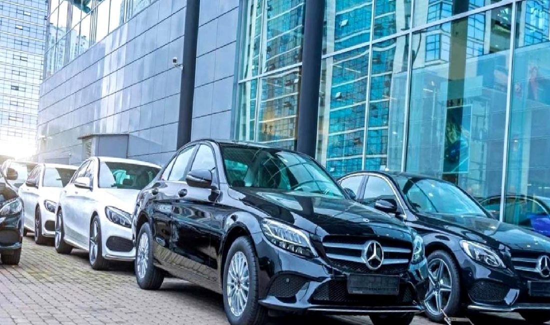 ABD-AB ticaret anlaşması otomotiv hisselerini uçurdu! Detaylar, sektördeki etkileri ve