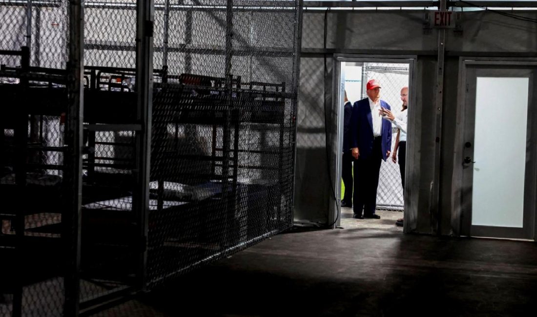 ABD'de yasadışı göçmen operasyonlarını keşfedin: Politikalar, etkiler ve son gelişmeler.