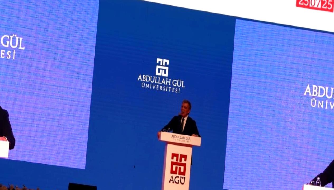 Eski Cumhurbaşkanı Abdullah Gül, Kayseri'de yaptığı konuşmada Türkiye'nin güncel meselelerini