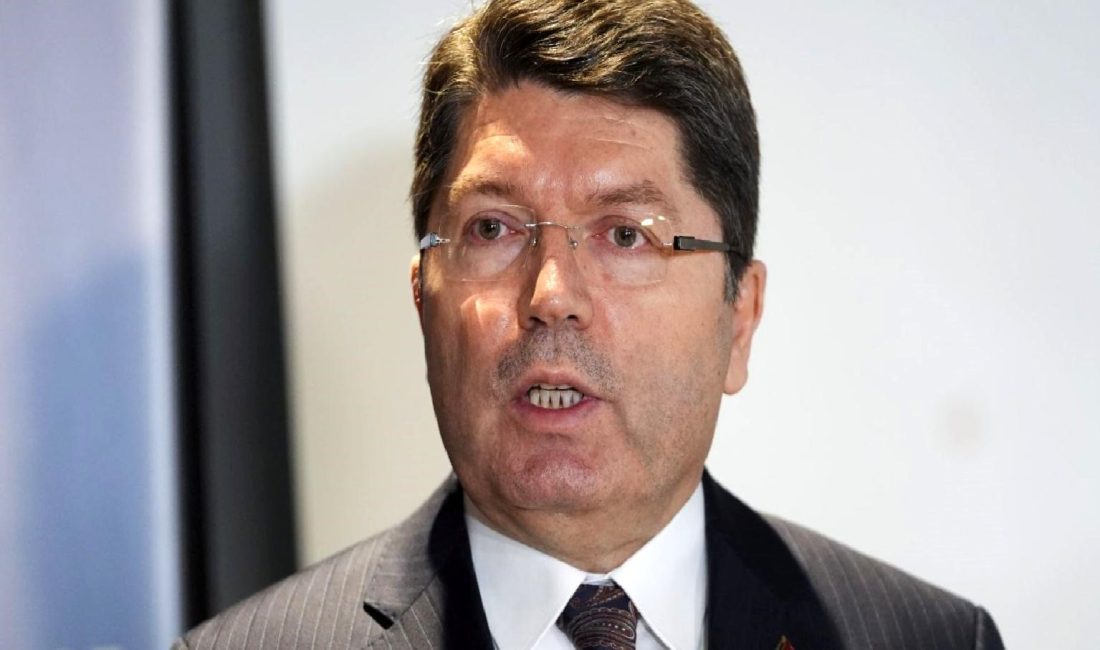 Adalet Bakanı Yılmaz Tunç, terör örgütü üyesi 700 kişinin tahliye