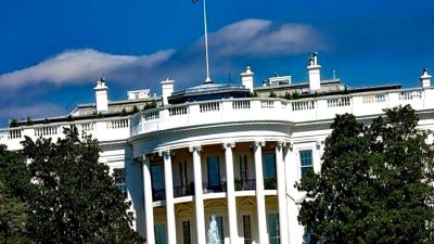 Beyaz Saray yetkilileri, Netanyahu'yu eleştiriyor. ABD-İsrail ilişkilerindeki gerginlikler ve detaylar.