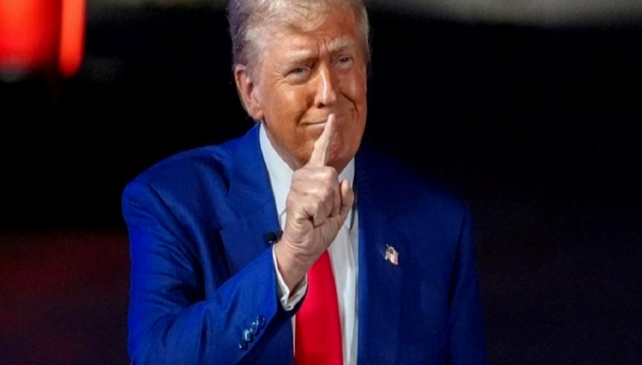 Beyaz Saray, Trump'ın Epstein iddiası gölgesinde WSJ kararıyla basın havuzunu