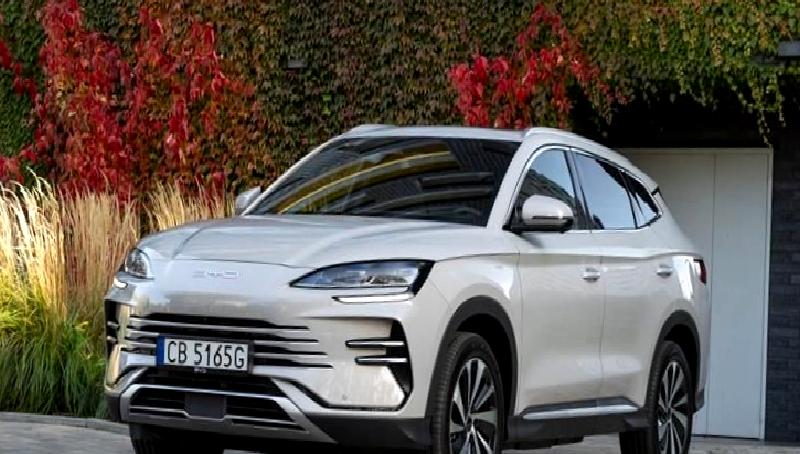 Çin'de lüks otomobil satışlarına getirilen yeni tüketim vergisi düzenlemesi hakkında