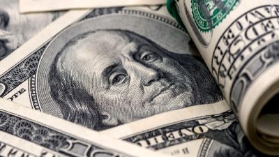 Döviz kuru değişimlerini etkileyen faktörleri ve güncel verileri inceleyin, ekonomiye