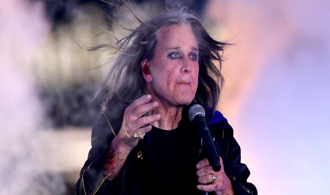Rock müziğin efsanevi ismi Ozzy Osbourne hayatını kaybetti. Heavy metal
