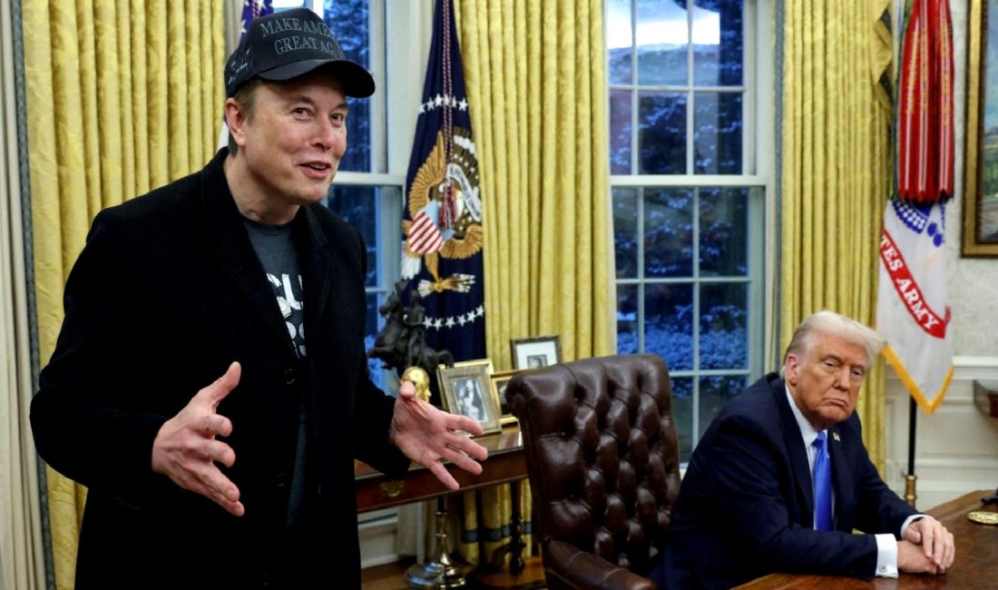 Elon Musk ve Donald Trump Arasındaki Epstain Gerilimi Sürüyor Elon Musk ve Donald Trump arasındaki Epstein gerilimi devam ediyor.
