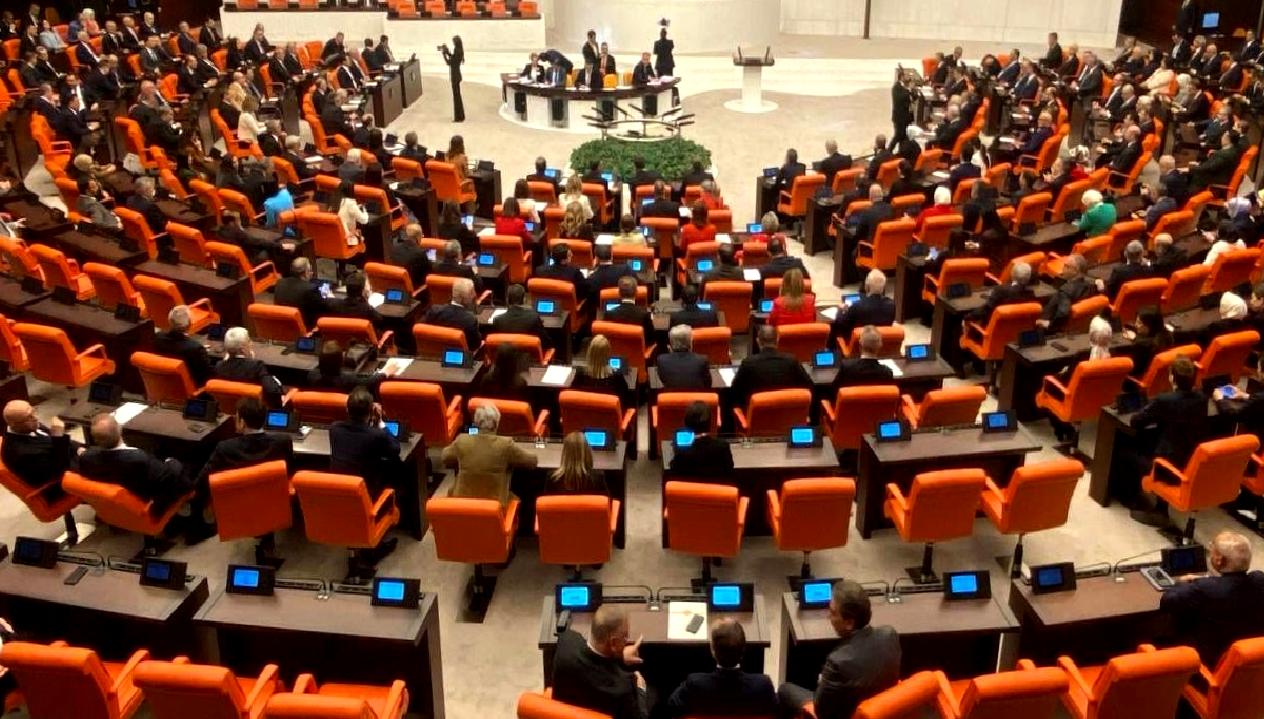 Enerji ve maden düzenlemelerini keşfedin: Yasal değişiklikler, politikalar ve etkileri