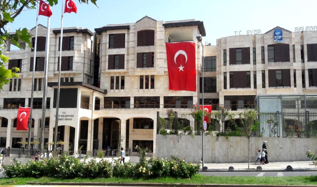 Eyüpsultan Belediyesi’nden arsa satışı: İhale tarihleri açıklandı Eyüpsultan Belediyesi arsa satışı ihalelerinin tarihleri açıklandı! Detaylar için haberimizi