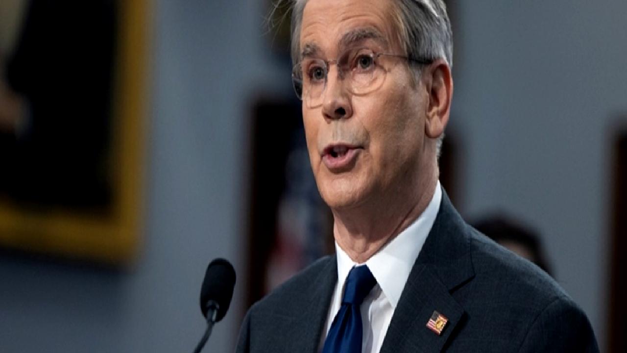 Fed'in kararları ve ekonomistlerin tahminleri üzerine eleştiriler: Ekonomik politikaların etkileri