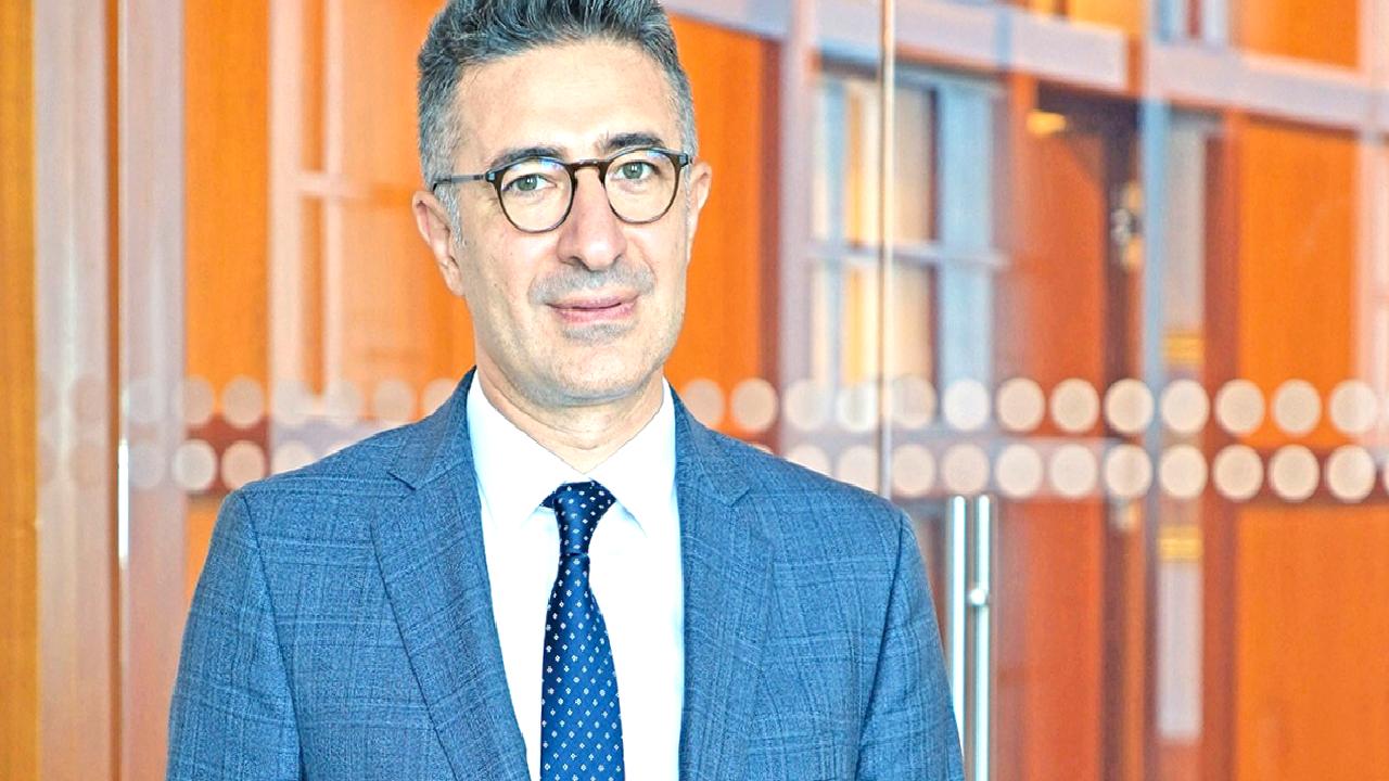 Garanti BBVA Genel Müdürü Mahmut Akten, bankacılıkta müşteriyle yol arkadaşlığı