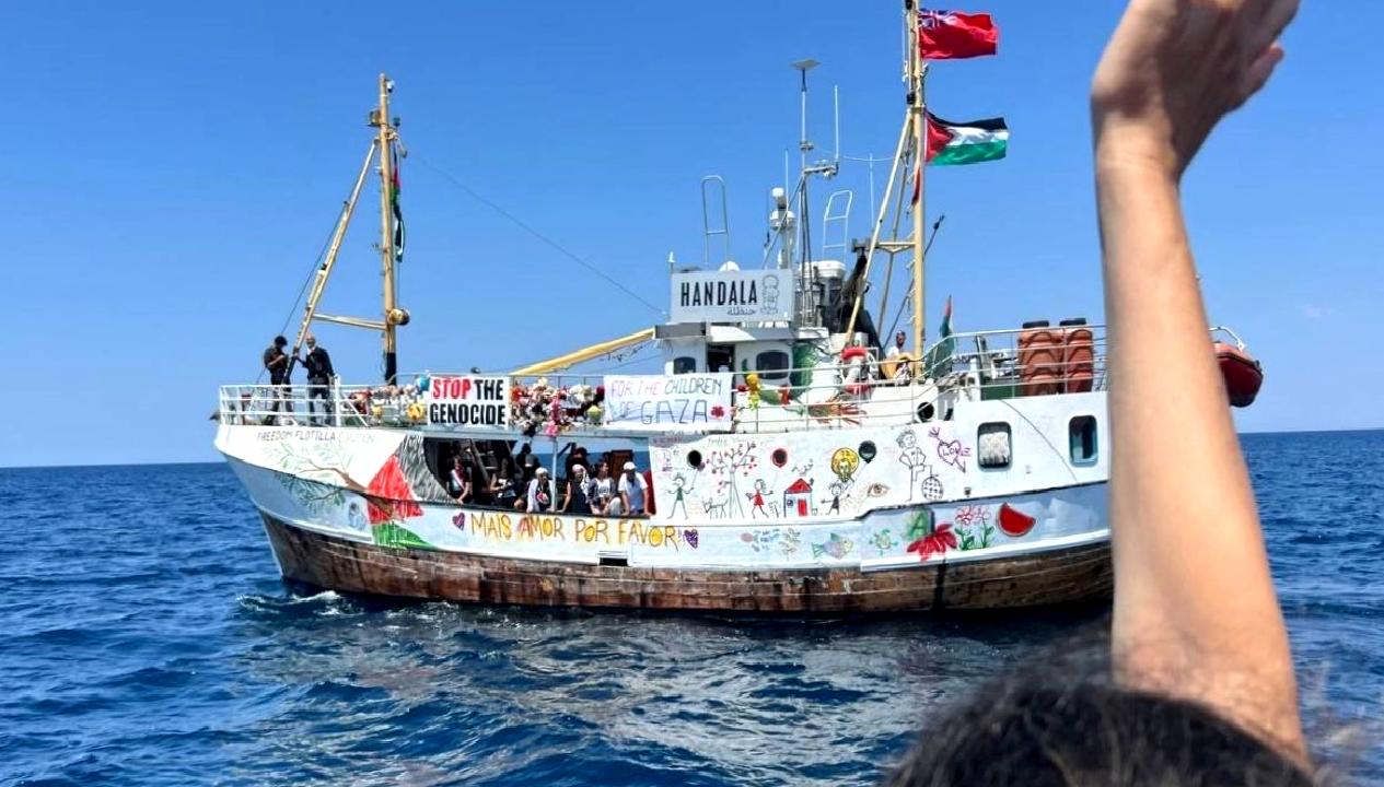 Handala gemisi, Gazze'ye yardım götürerek kritik noktayı başarıyla geçti. İnsani