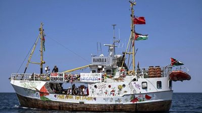 İsrail, Gazze'ye yardım götüren Hanzala gemisine müdahale etti. Olayın detayları