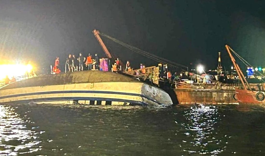 Ha Long Körfezi’nde Tekne Kazası Ha Long Körfezi'nde korkunç bir tekne kazası yaşandı. Detaylar burada!