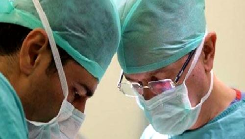 İki hafta boyunca yalnızca sebze ve müshil tüketti: Neredeyse kalp krizi geçiriyordu İki hafta sadece sebze ve müshil tüketen adam neredeyse kalp