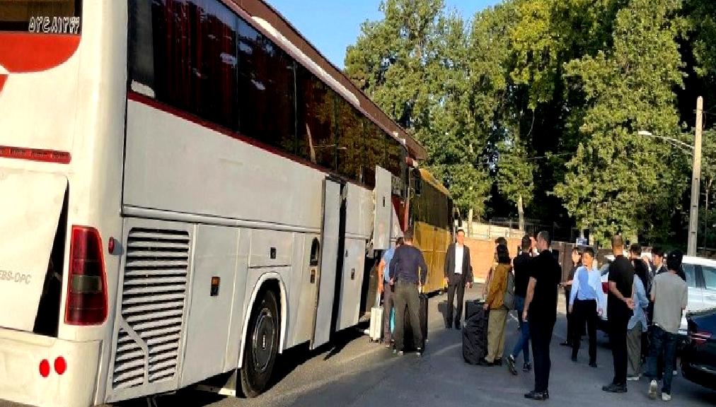 İran'da yaşanan otobüs kazasının detayları, sebepleri ve son gelişmeleri keşfedin.