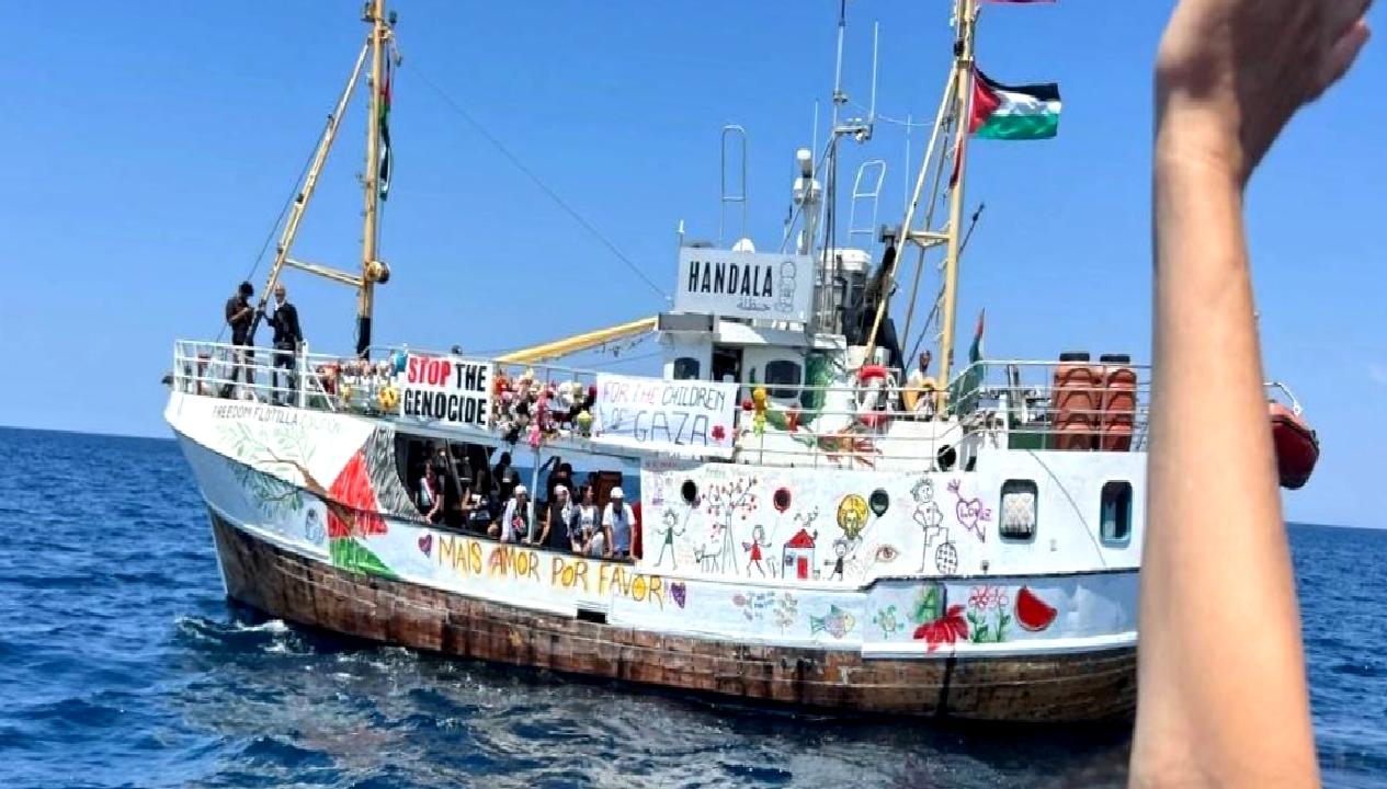 İsrail askerlerinin Hanzala gemisine düzenlediği baskın: Detaylar ve son gelişmeler.