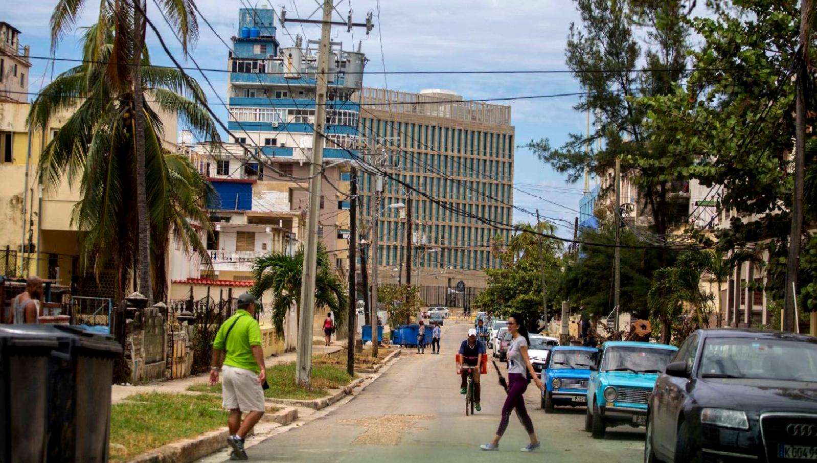 Küba'da ilk kez özel sektör, perakende satışlarda devleti geride bıraktı.