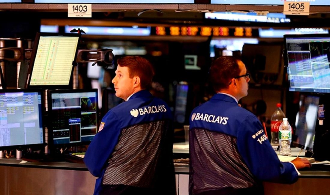 Küresel Piyasalar: Dünya borsalarındaki son gelişmeleri, trendleri ve analizleri keşfedin.