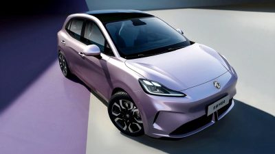 MG4, yarı katı batarya teknolojisiyle otomotiv sektöründe devrim yaratıyor. Daha