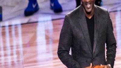Michael Jordan'ın Yunanistan'daki restoran gündemindeki son gelişmeler ve kariyerine dair