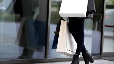 Modada sadeliğin yükselişiyle lüks, sessizce yeni zirvelere ulaşıyor. Basitlik ve