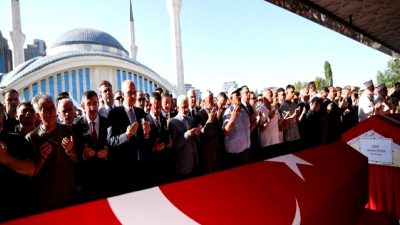 Orman yangınında hayatını kaybedenlerin cenaze törenleri ve anma etkinlikleri hakkında