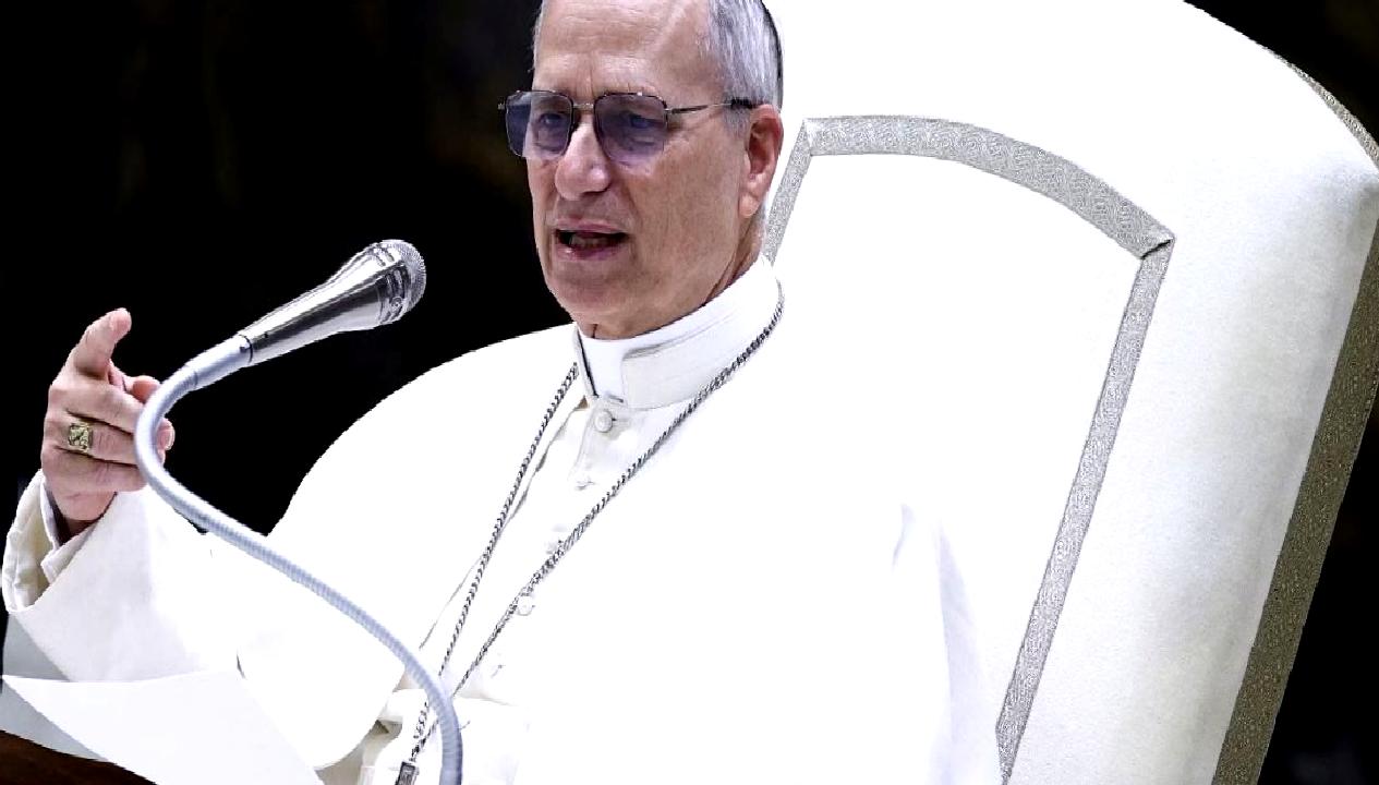 Papa, Gazze ve Suriye'deki durumu endişeyle takip ettiğini açıkladı.