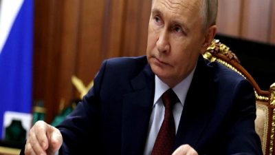 Rusya Devlet Başkanı Putin ve İsrail Başbakanı Netanyahu arasında gerçekleşen