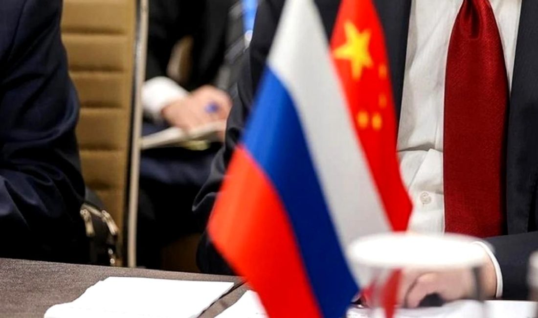 Rusya ve Çin Arasındaki Yüksek Düzeyli Diplomatik Temaslar Rusya ve Çin arasındaki yüksek düzeyli diplomatik temaslar, ikili ilişkileri