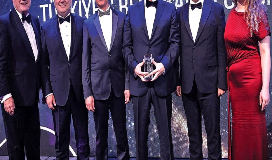 TEB’in KOBİ Bankacılığı Başarısı ve Yenilikçi Yaklaşımlar TEB'in KOBİ bankacılığındaki başarıları ve yenilikçi yaklaşımlarını keşfedin!