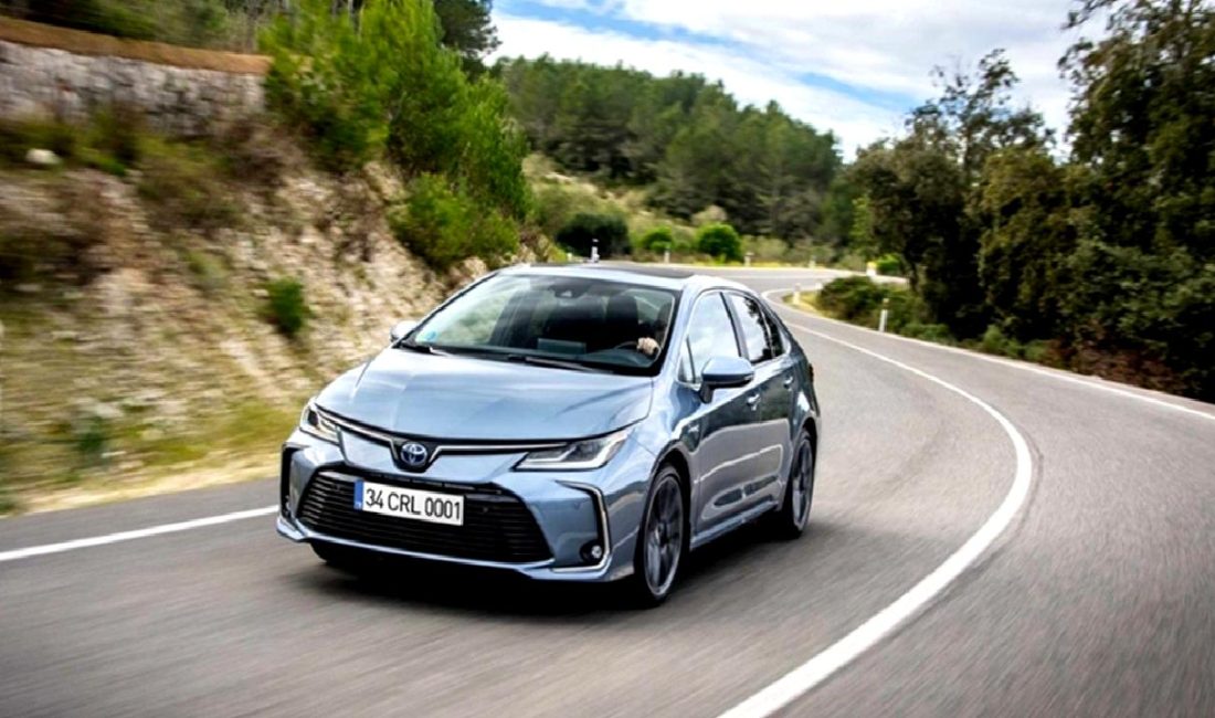 Toyota, 5,5 milyonluk satışla Volkswagen’i geride bıraktı Toyota, 5,5 milyon araç satarak Volkswagen'i geride bırakarak otomotiv sektöründe