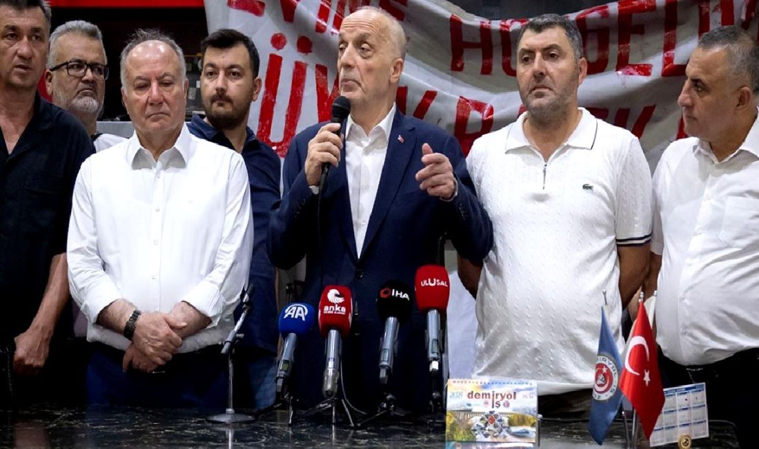 TÜRK-İŞ Başkanı Atalay’dan Kamu İşçilerine Maaş Talebi ve Grev Uyarısı TÜRK-İŞ Başkanı Atalay, kamu işçilerine maaş talebini ve grev uyarısını