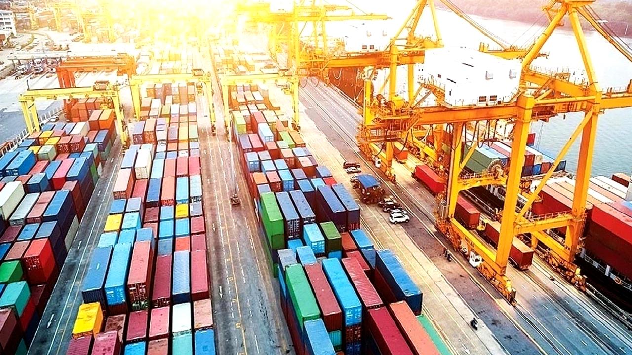 Türkiye'nin 2025 ilk yarı ihracat artışını, komşulara yönelik detaylar ve